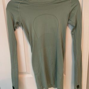 Lululemon mint green swiftly long sleeve